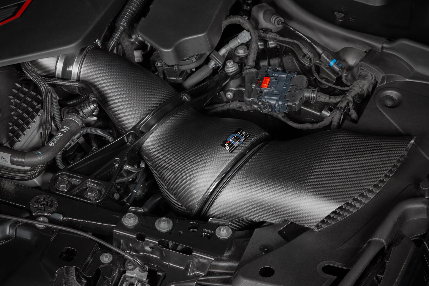 Впускна система для BMW G9X M5 (G90 / G99) - Eventuri Ukraine